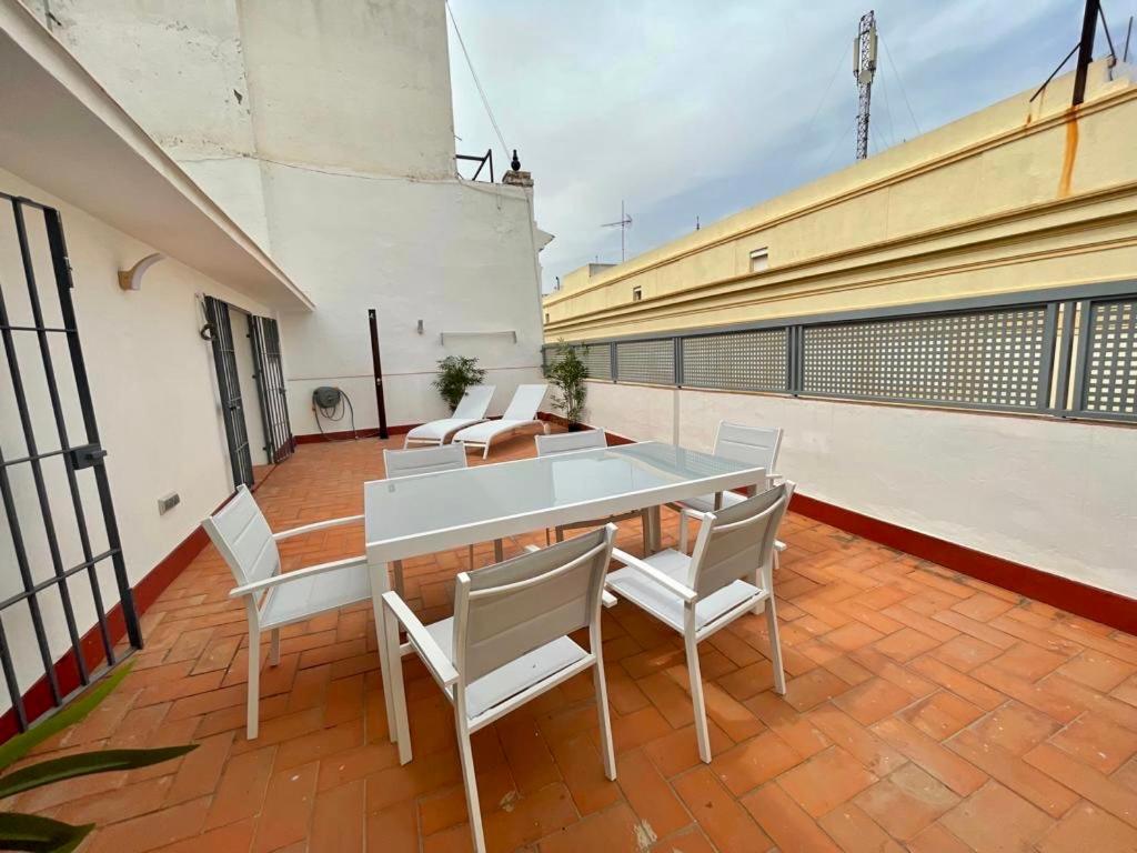 Ti2 Duplex Con Terraza Privada, 120 Metros De La Catedral Leilighet Sevilla Eksteriør bilde