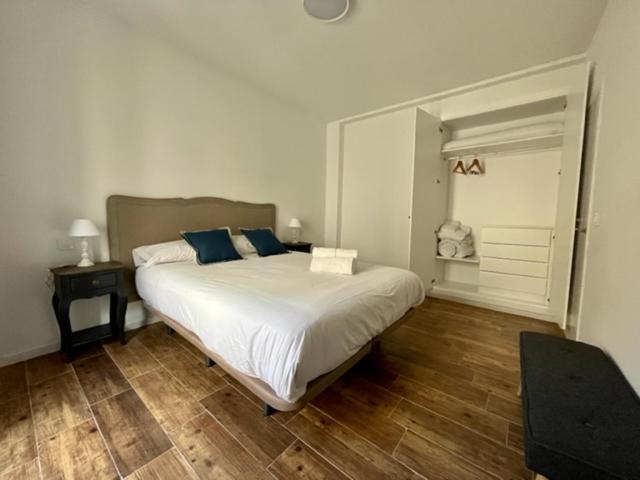 Ti2 Duplex Con Terraza Privada, 120 Metros De La Catedral Leilighet Sevilla Eksteriør bilde