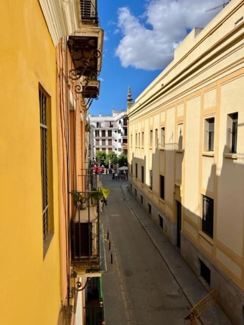 Ti2 Duplex Con Terraza Privada, 120 Metros De La Catedral Leilighet Sevilla Eksteriør bilde