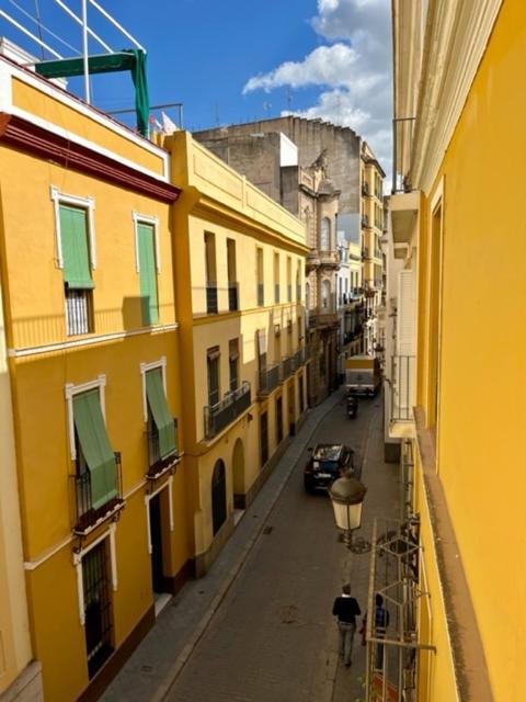 Ti2 Duplex Con Terraza Privada, 120 Metros De La Catedral Leilighet Sevilla Eksteriør bilde