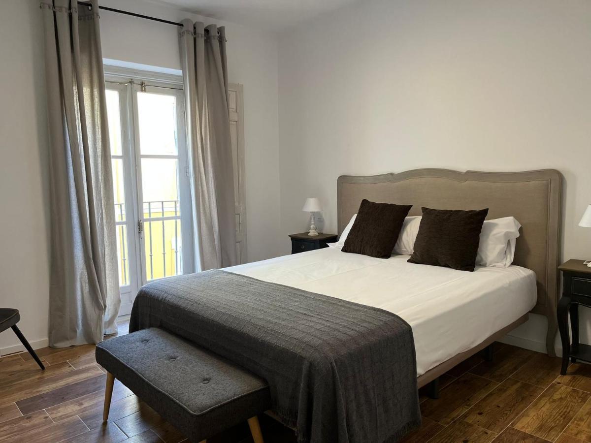 Ti2 Duplex Con Terraza Privada, 120 Metros De La Catedral Leilighet Sevilla Eksteriør bilde
